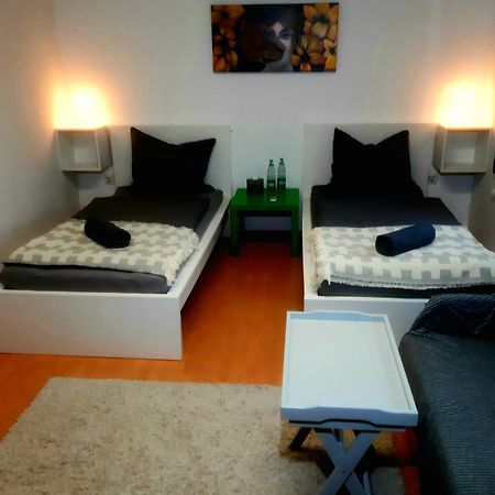 1 Zimmer 2 Personen, Garten, Terrasse, Wc, Dusche, Gemeinsame Kueche Ilsede ภายนอก รูปภาพ